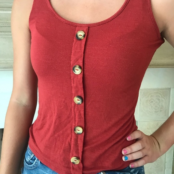 Tank Top - Picture 3 of 4